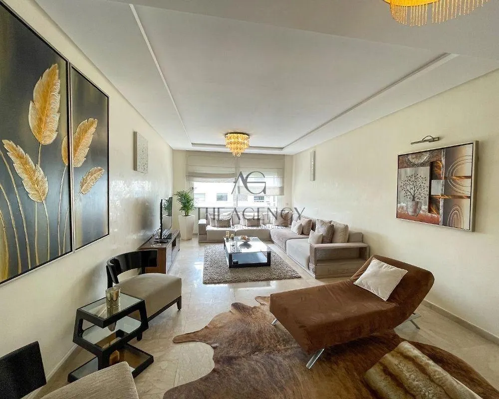 Luxueux Appartement Bay View Dans Une Residence Avec Magnifique Jardin 카사블랑카 아파트